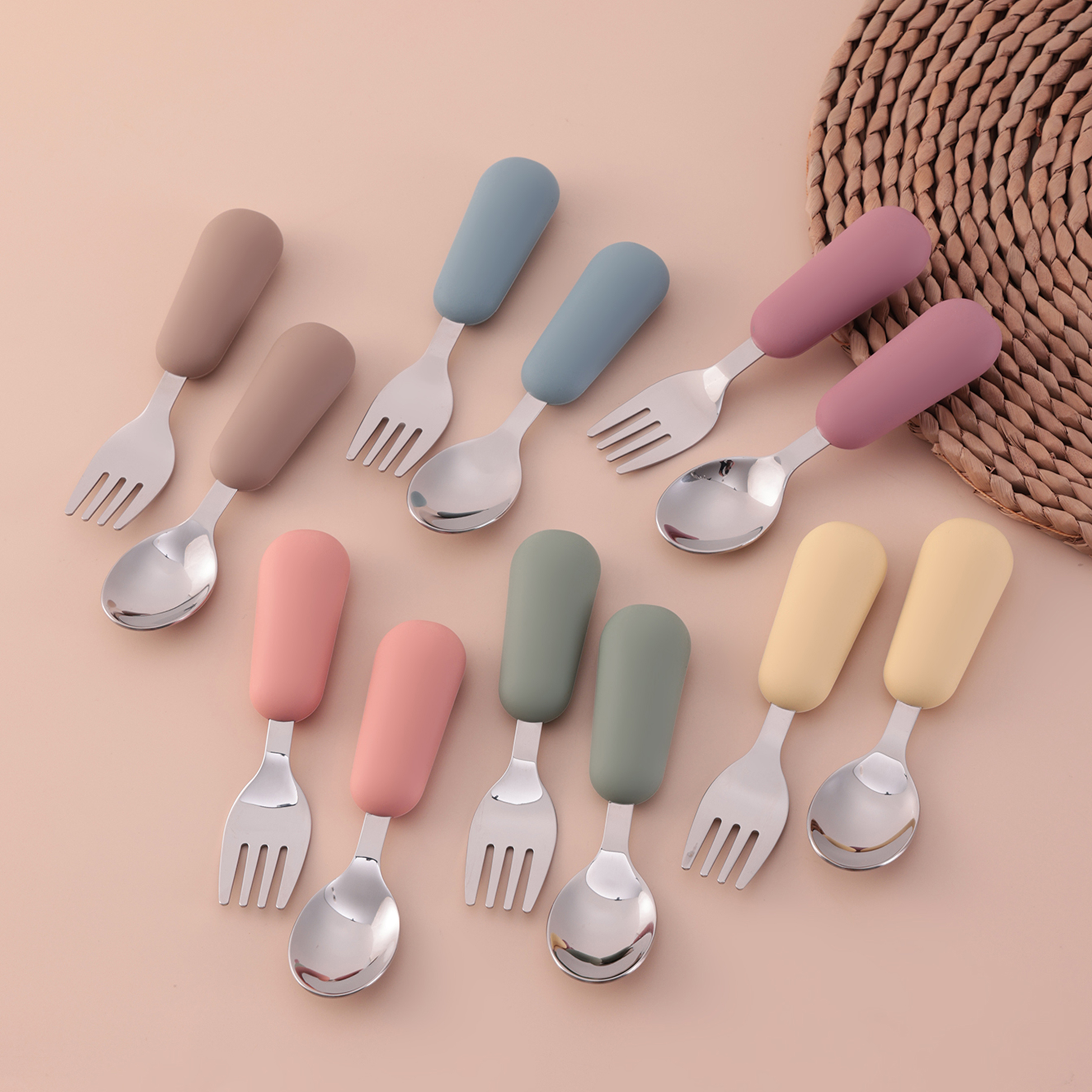 Color Kids 2PCS Stainless Stee - Baby Food Utensils recensione e prezzo